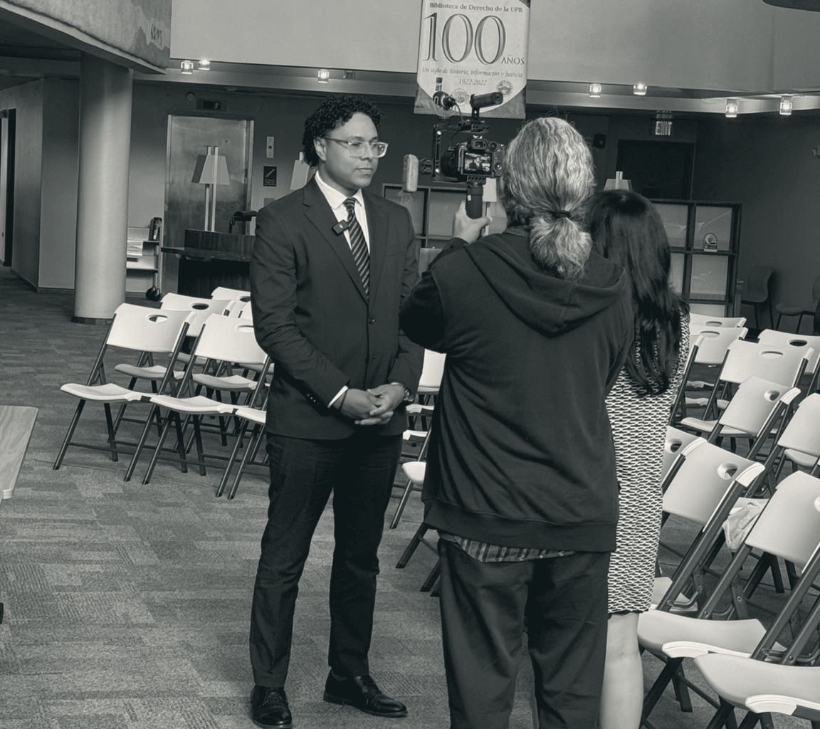 Entrevista en la Biblioteca de Derecho de la UPR